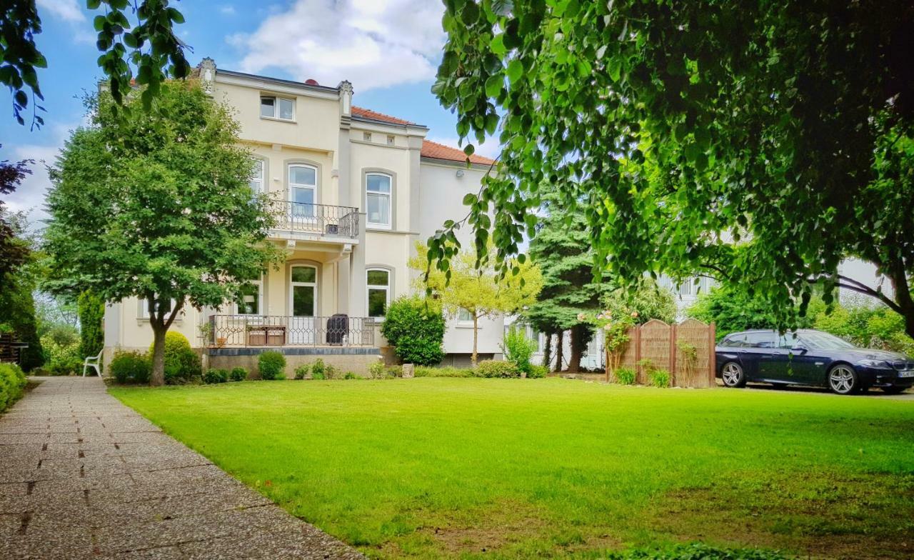 Einzigartige Jugendstil-Villa Im Herzen Von Kassel Exterior photo